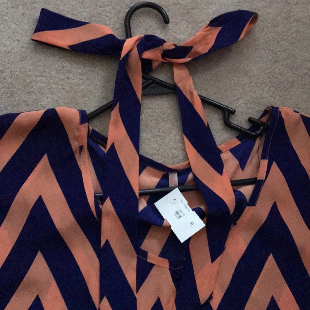 Boutique Dress - Picture 3 of 4